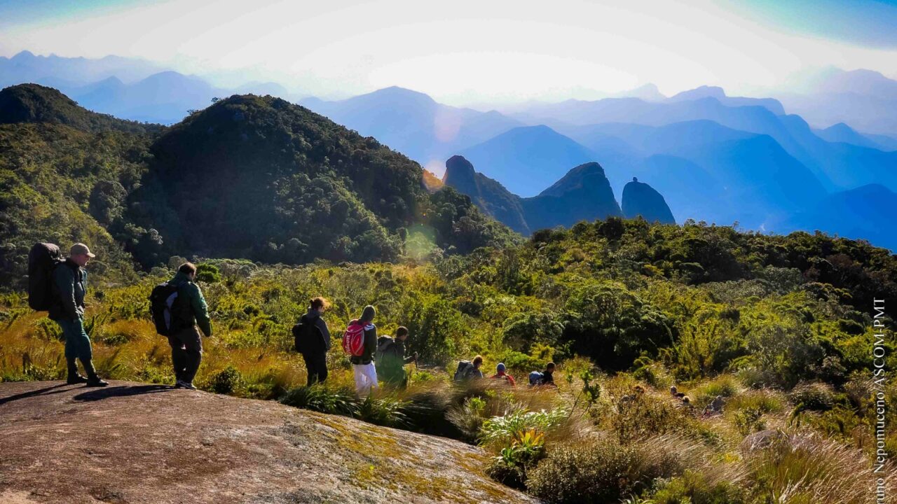 teresopolis, parnaso, montanhismo, serra dos orgaos, turismo, trilhas, atm parnaso, soberbo, natureza, regiao serrana